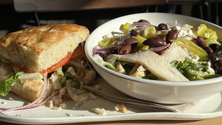 A chicken Panera Bread bowl