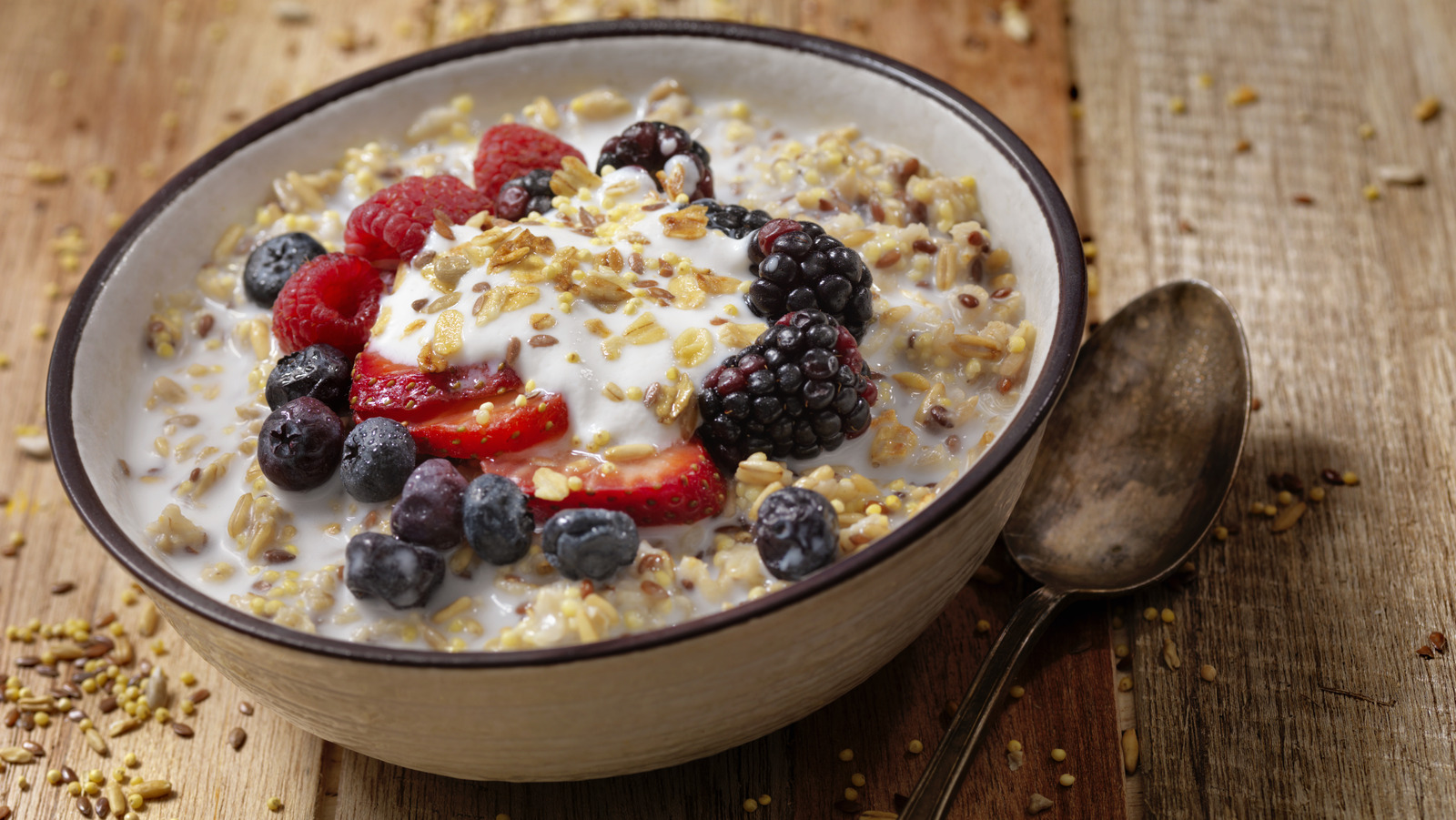 10 Tips You Need To Know When Cooking Oatmeal