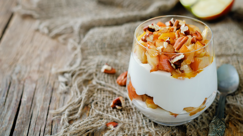 apple and peach parfait in cup