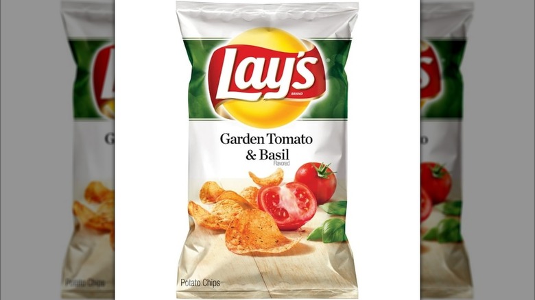 Lay's Garden Tomato & Basil chips