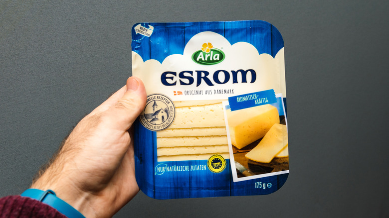 Packet of sliced Esrom