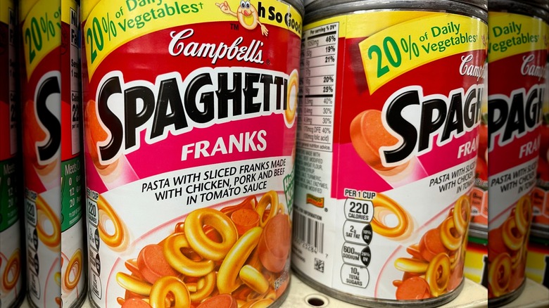 cans of spaghettios with franks