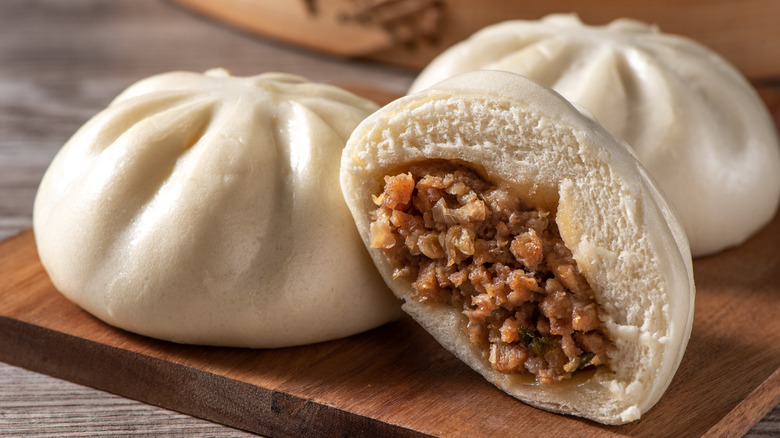 Chinese steam buns