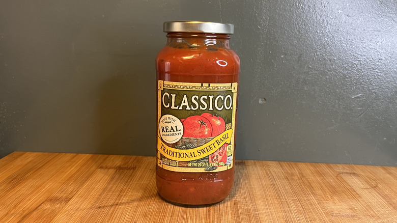 A jar of Classico Traditional Sweet Basil