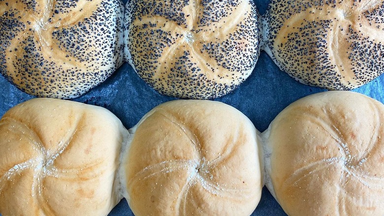 extreme close up of plain and poppy-seed Bulkie rolls