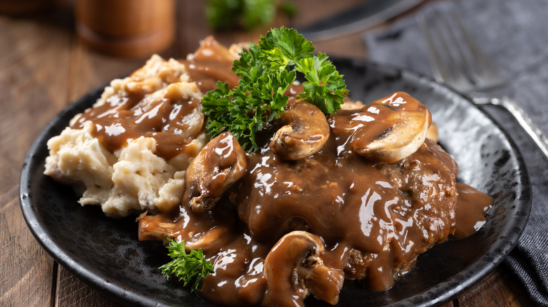 mashed potatoes with mushrooms