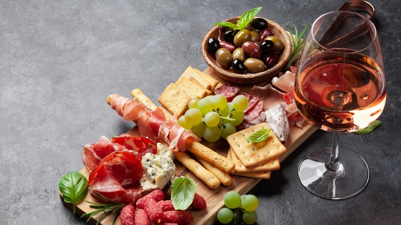 antipasto platter with wine
