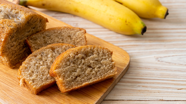 sliced banana bread with bananas