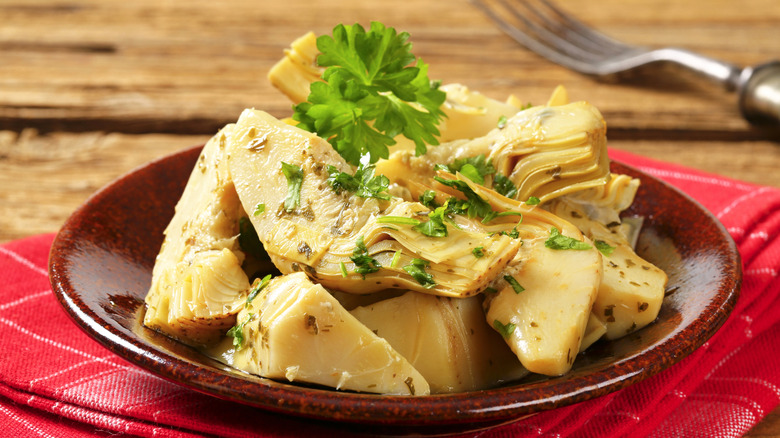 artichoke hearts and parsley