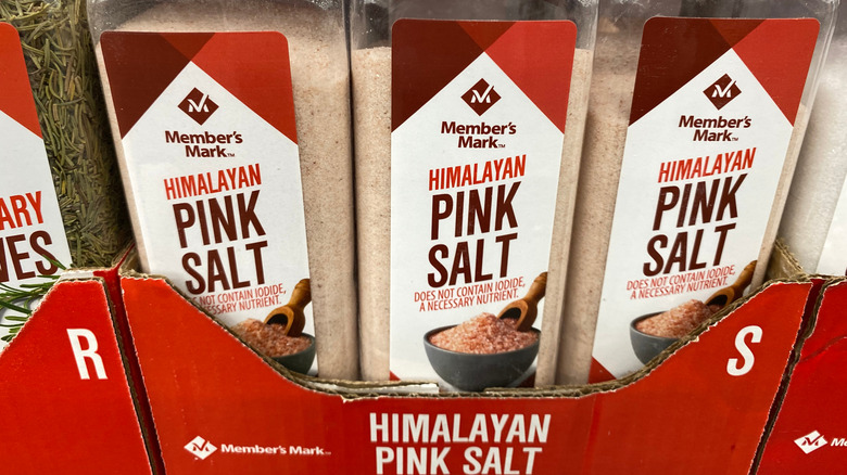 Member's Mark Himalayan pink salt on store shelf with other spices