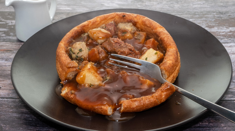 Round Yorkshire pudding filled with meat and gravy