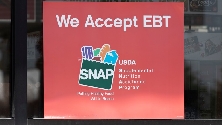 "We accept EBT" red sign