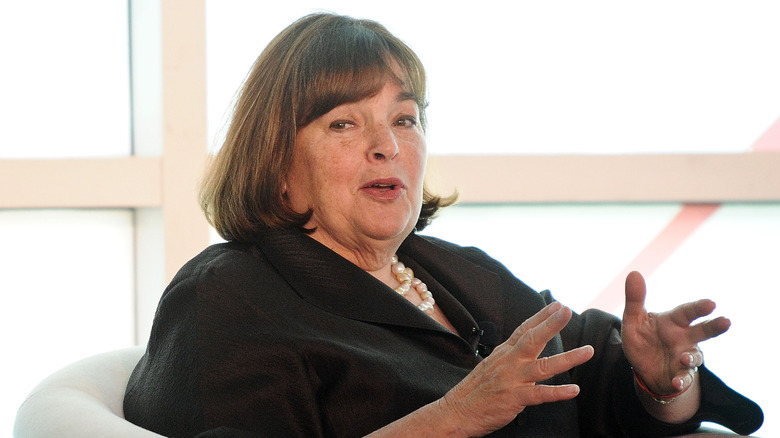 Ina Garten speaking to audience