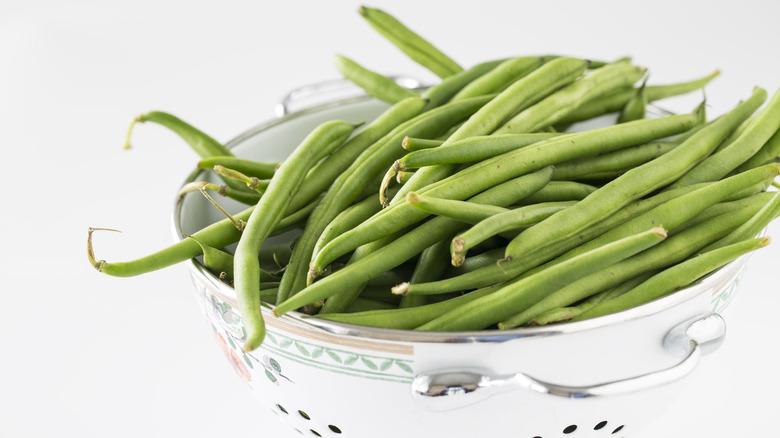 green beans in collander