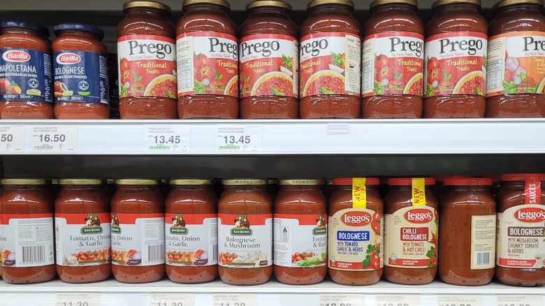 Pasta sauce brands on supermarket shelves