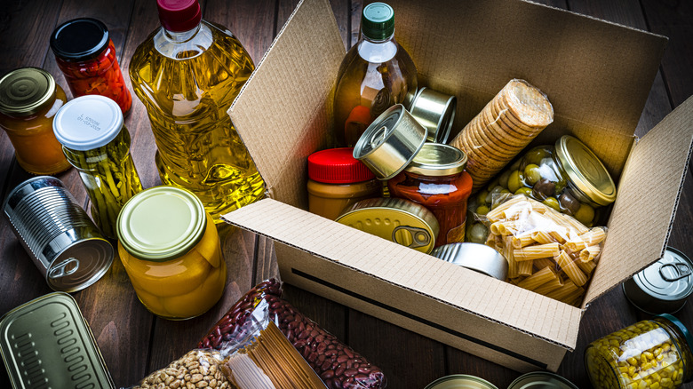 Food for emergencies in cardboard box