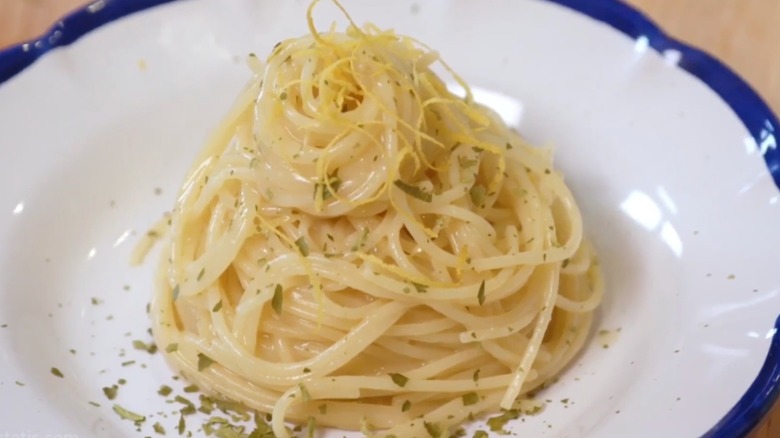 Lemon Temptress pasta with lemon leaves