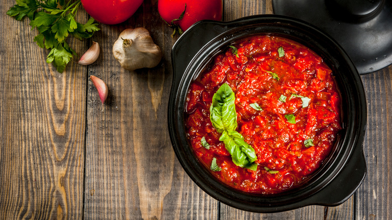 Thick red marinara sauce in crockpot