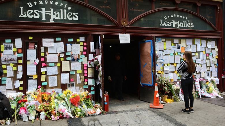 Memorial at Brasserie Les Halles