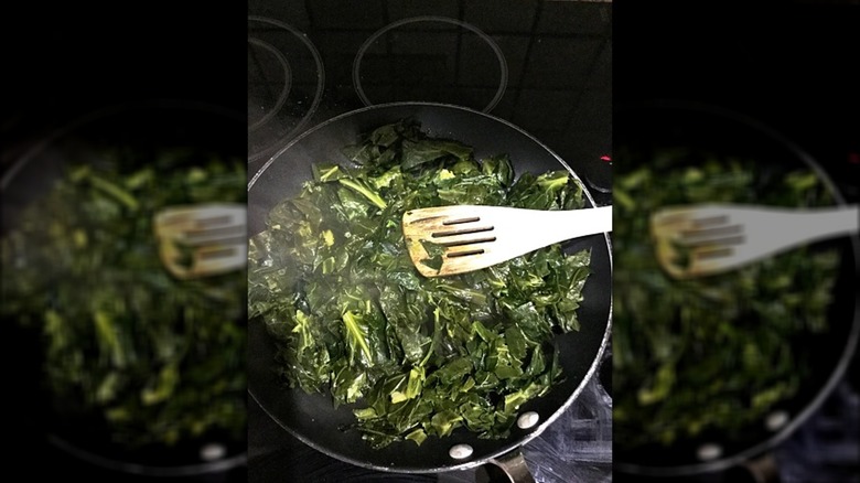 Cooking collard greens on the stovetop