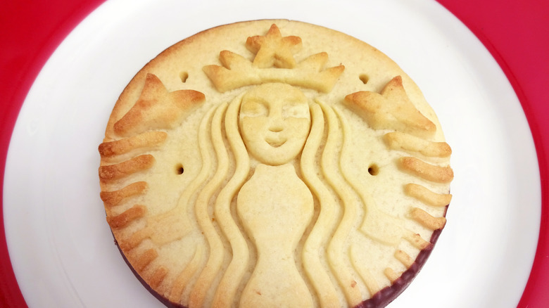 Starbucks cookie with logo on red background