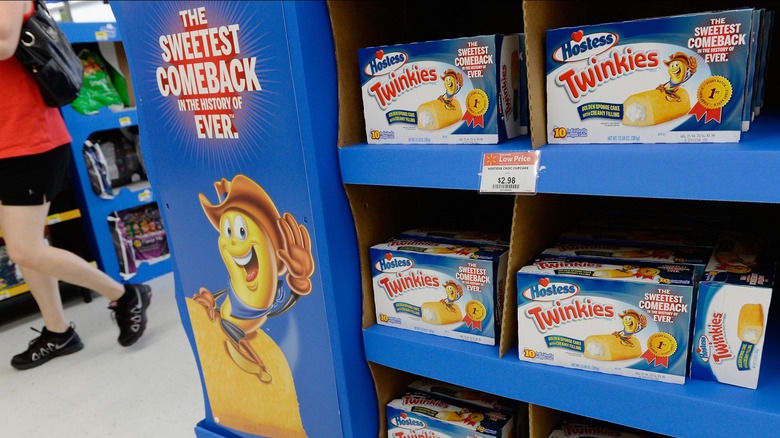 Twinkies comeback display at Walmart