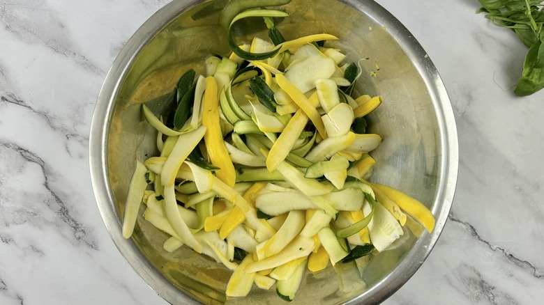 zucchini and squash in bowl