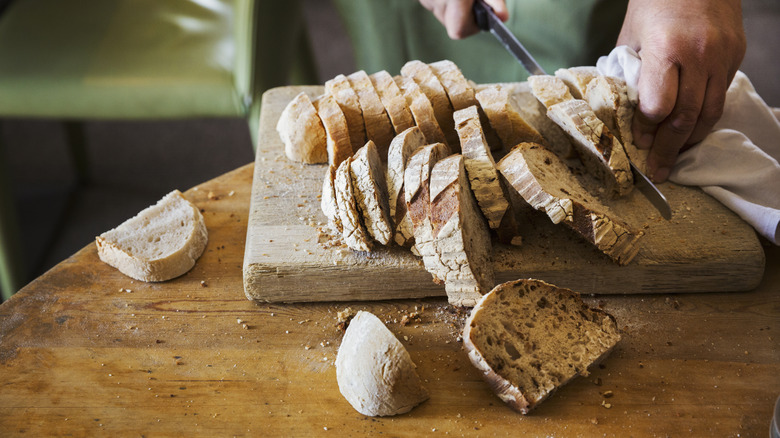 Slices of bread on a cutting board.