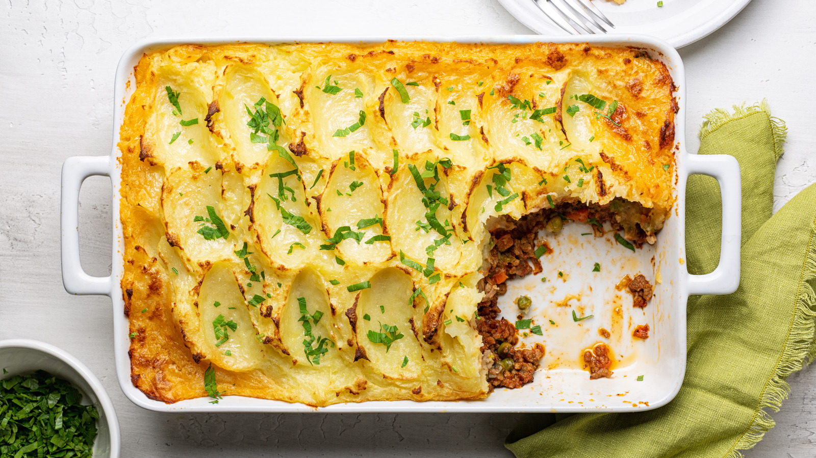 the-difference-between-shepherd-s-pie-and-cottage-pie-comes-down-to-the