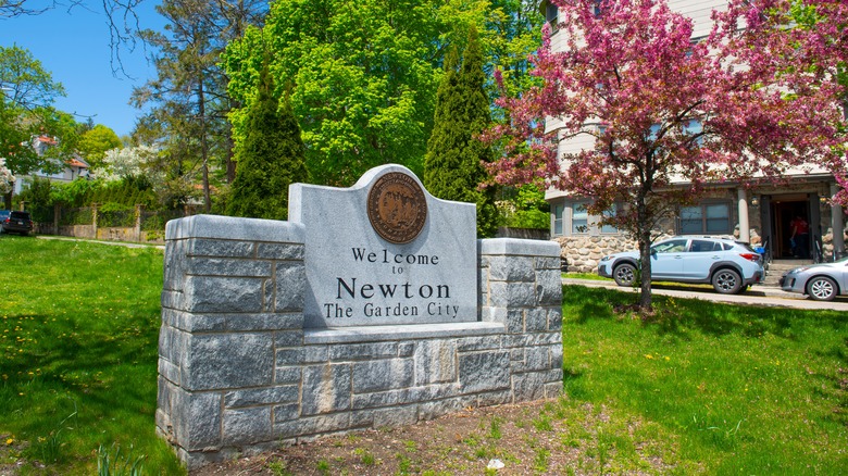 Newton, Massachusetts sign