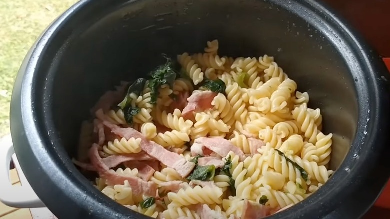 Cooked pasta in a rice cooker