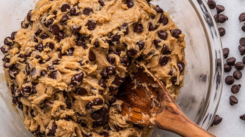 Chocolate chip cookie dough