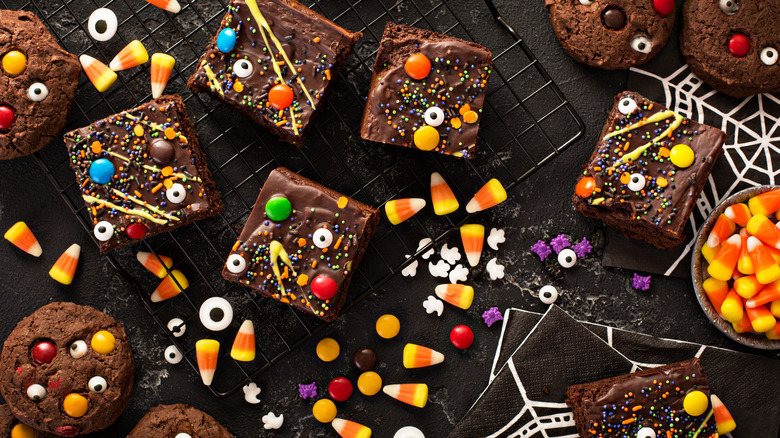 Brownies topped with candy 