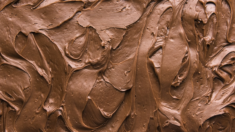 chocolate frosting