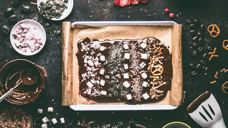 chocolate bark with assorted toppings