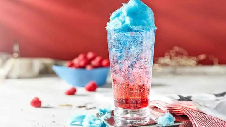 Red Robin's Star-Spangled Spritzer