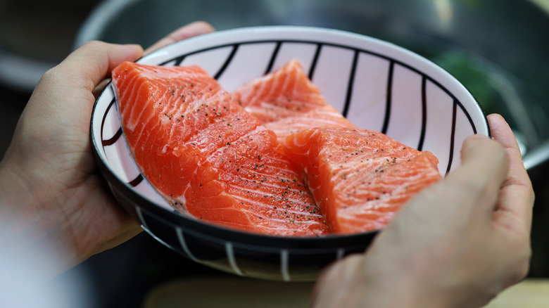 Raw salmon in a bowl