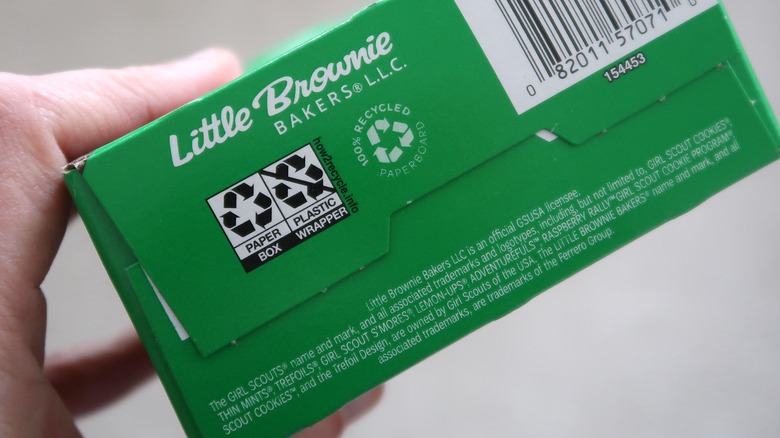 Close up Little Brownie Bakers cookie box