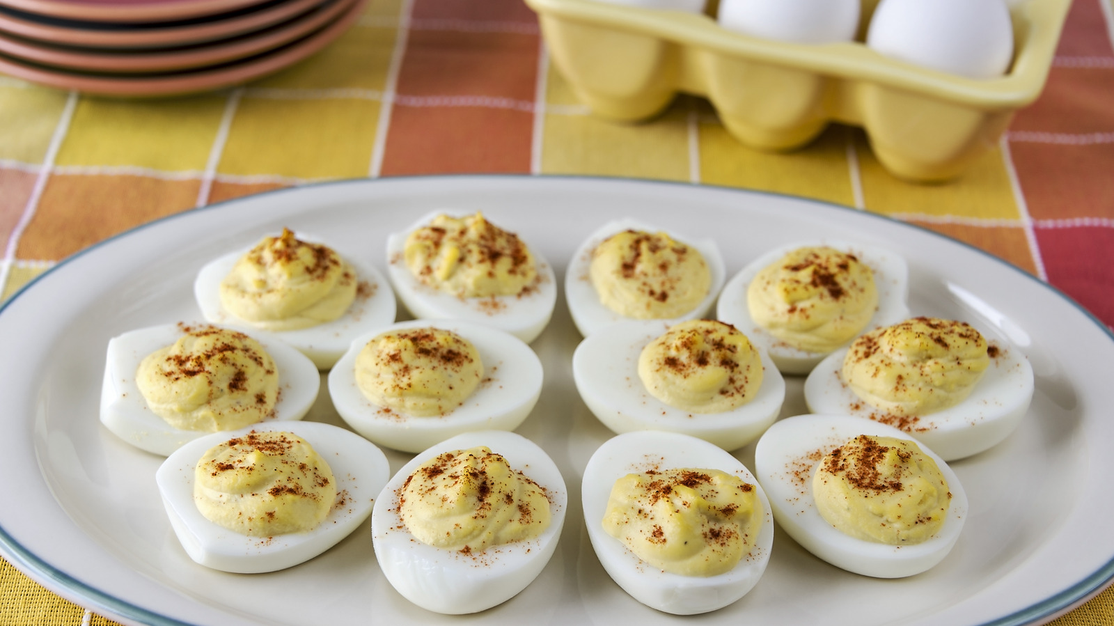 The Best way to Store & Transport Deviled Eggs – Health Starts in the  Kitchen